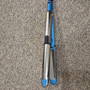 BaBylissPRO Nano Titanium Optima Blue Stainless Steel 1 Inch Flat Iron EUC